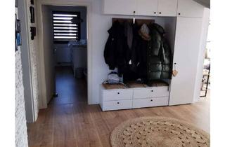 Wohnung mieten in 41363 Jüchen, Dachgeschosswohnung in Jüchen: 3 Zimmer, modernisiert, Sonnenterasse