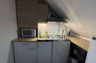 Wohnung mieten in Breitenstraße 11a, 84051 Essenbach, Für Pendler: 1-Zimmer-Wohnung mit Außenstellplatz in Essenbach (Mettenbach)