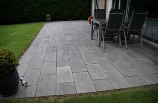 Wohnung mieten in 41462 Neuss, Wunderschöne 3-Zimmer Wohnung mit Terrasse und Garten in Neuss