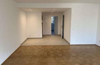 Wohnung mieten in Bochumer Str. 72 b, 45529 Hattingen, Modernisierte 3,5 Raum Wohnung mit Balkon