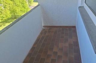 Wohnung mieten in Goethestr. 82, 63477 Maintal, Erstbezug nach Sanierung: 2-Zi-Wohnung im 3. OG in Maintal