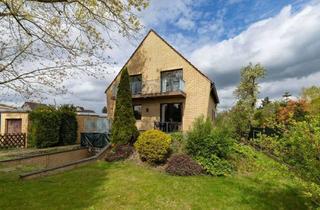 Haus kaufen in 40670 Meerbusch, Ihr Zuhause nach Maß - Sanierungsprojekt mit Potenzial in Meerbusch-Strümp