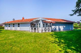 Haus kaufen in 23743 Grömitz, Ferienhaus mit attrakt. Rendite, Pool+Sauna+Photovoltaik, ohne Makler