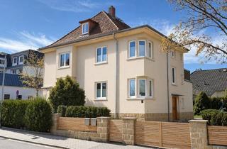 Villa kaufen in 01108 Weixdorf, Repräsentative Villa auf sonnigem Eckgrundstück in Dresden-Weixdorf
