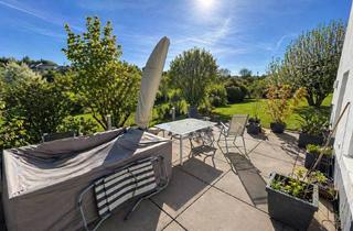 Haus kaufen in 64711 Erbach, Wohnjuwel: 2-Familienhaus mit Maisonette-Wohnung, Photovoltaik, Wellnessbereich und Sonnengarten!