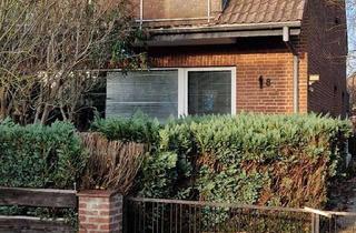 Haus kaufen in Klanderstrasse, 24306 Plön, Plön- Haus mit Garage und Balkon, ruhige Lage