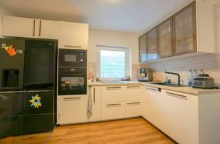 Doppelhaushälfte kaufen in 90765 Stadeln, Platz für die ganze Familie – moderne Doppelhaushälfte mit Garten und Terrasse in ruhiger Lage