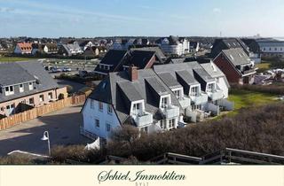 Wohnung kaufen in 25996 Wenningstedt-Braderup, Ebenerdige 2-Zimmer-Maisonette-Eigentumswohnung direkt an der Düne und am Strandübergang
