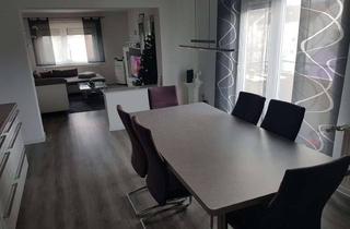 Wohnung kaufen in 67433 Neustadt, Gepflegte 2-Zimmer-Wohnung im 3. OG mit Balkon in Neustadt Kernstadt