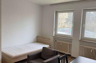 Wohnung kaufen in 90443 Nürnberg, Attraktive Kapitalanlage in Nürnberg – WG-geeignete Wohnung