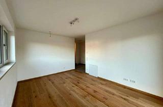 Wohnung mieten in Südtangente, 92334 Berching, Wunderschöne Neubau 2 ZW EBK TG-Stellplatz und Balkon!