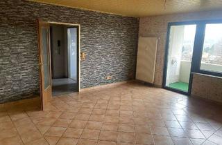 Wohnung mieten in Glückaufstraße 19, 52531 Übach-Palenberg, 4-Zimmer Wohnung in Übach-Palenberg mit Garage und Balkon