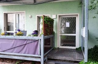 Wohnung mieten in 08062 Niederplanitz, Geräumige 4-Zimmer Wohnung mit Balkon in Zwickau-Niederplanitz