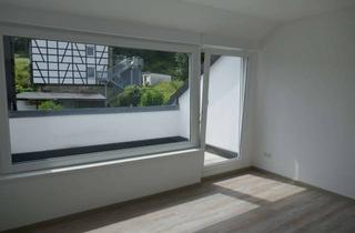 Wohnung mieten in 58313 Herdecke, Herdecke: Erstbezug nach Modernisierung- helle 2 Zimmer-Wohnung, 60 qm m. Balkon in grüner Lage!