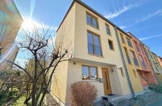 Anlageobjekt in Lavendelweg 10, 71364 Winnenden, Großes Reiheneckhaus mit Garten in den Arkadien Winnenden
