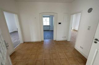Wohnung mieten in 92224 Amberg, Renov. & Zentral 95qm 3-Zimmer Wng tolle Wohnküche 3er WG-geeignet mit Garten in Amberg