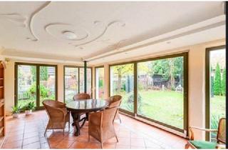 Einfamilienhaus kaufen in 13125 Berlin, Sehr Attraktives Haus mit Südgarten & Garage in rückwärtiger Lageharmonie