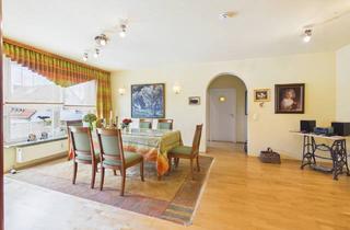 Wohnung kaufen in 66113 Saarbrücken, Sonnige Stadtwohnung mit Blick ins Grüne