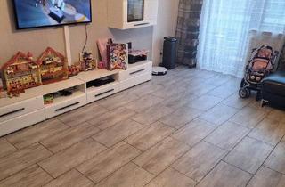 Wohnung kaufen in 74613 Öhringen, Öhringen-Zwetschgenwäldle - 4-Zimmerwohnung im Dachgeschoss im 3-Familienhaus zu verkaufen.