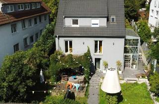 Einfamilienhaus kaufen in 70825 Korntal-Münchingen, Korntal-Münchingen - Großzügiges Einfamilienhaus mit 8 Zimmern, Garage und Stellplatz in Korntal-MünchingenKallenberg