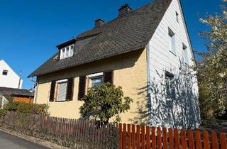 Einfamilienhaus kaufen in 95126 Schwarzenbach a d Saale, Schwarzenbach an der Saale - Einfamilienhaus mit großem Grundstück und Potential!