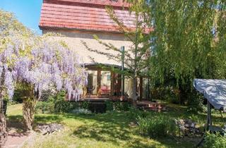 Einfamilienhaus kaufen in 12621 Berlin, Berlin - Großzügiges Einfamilienhaus mit 10 Zimmern in Berlin-Kaulsdorf