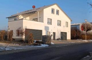 Haus kaufen in 93164 Laaber, Laaber - Attraktive Gewerbeimmobilie mit großzügiger Wohneinheit