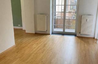Wohnung kaufen in 30655 Hannover, Hannover - Gepflegte 3 Zimmer Wohnung in schöner Lage
