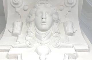 Wohnung kaufen in 40211 Düsseldorf, Düsseldorf - Erstbezug nach Sanierung: Charmante Stadtwhg. mit großem Balkon in energetisch saniertem Stilaltbau