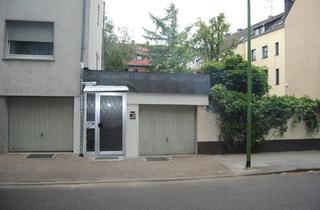 Wohnung kaufen in 45145 Essen, Essen - 5 Raum, 3 Etagen + Sondernutzung Garten zu Verkaufen