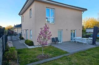 Villa kaufen in 16321 Bernau, Bernau bei Berlin - Einfamilienhaus Bernau Bei Berlin, TOP Lage, Provisionsfrei