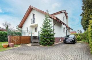 Einfamilienhaus kaufen in 12355 Berlin, Berlin - Freistehendes Einfamilienhaus mit autarker Energieversorgung in Berlin-Rudow