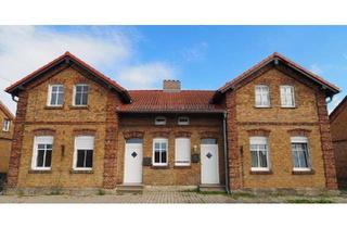 Haus kaufen in 01994 Annahütte, Schipkau - Renditestarkes Doppelhaus mit großen Gärten nahe See