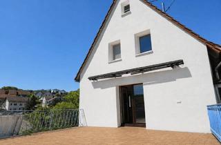 Einfamilienhaus kaufen in 74842 Billigheim, Billigheim - Einfamilienhaus mit großzügiger Terrasse und Garten - Raum für Familie und kreative Entfaltung