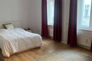 Wohnung kaufen in Mauerpark, 10437 Prenzlauer Berg, Bezugsfreie Altbauwohnung nahe Mauerpark