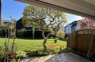 Wohnung mieten in 22529 Niendorf, Attraktive 3-Zimmer-Erdgeschosswohnung mit Terrasse, Garten, Garage & Dachboden in Hamburg-Niendorf