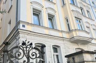 Wohnung mieten in Neidhartstraße 23, 86159 Innenstadt, 3-Zimmer Altbauwohnung im Bismarckviertel, WG geeignet