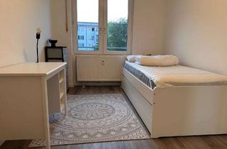 Wohnung mieten in Spilhofstr 12, 81927 Bogenhausen, Achtung der Preis ist für ein Zimmer ! Ab dem 1.5.2026 können Sie diese ansprechende WG Zimmer Wohnu
