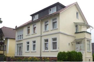 Wohnung mieten in Georg-Viktor-Straße 32, 31812 Bad Pyrmont, Charmante, großzügige Altbau-Wohnung, Hochparterre, 100 m², 4 Zimmer in ruhiger und zentraler Lage i