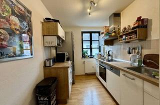 Wohnung mieten in Mühldorfer Straße, 84539 Ampfing, Gepflegte 3-Zimmer-Wohnung mit TG-Stellplatz in zentraler Lage – fußläufig zum Bahnhof