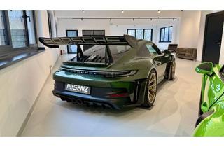 Immobilie mieten in Auf Der Lausward 43, 40221 Hafen, Exklusive Stellplätze für Sportwagen in der SPORTWAGENARENA Düsseldorf