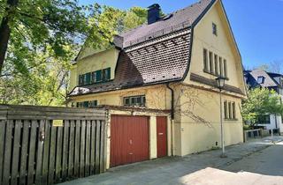Villa kaufen in 81679 Bogenhausen, Denkmalvilla im Herzen des Herzogparks