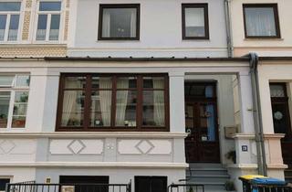 Reihenhaus kaufen in 28205 Peterswerder, Charmantes Reihenhaus mit 6 Zimmern in Bremen-Peterswerder