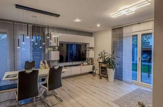 Einfamilienhaus kaufen in 77704 Oberkirch, Modernes Einfamilienhaus im Grünen – stilvoll wohnen in ruhiger Lage