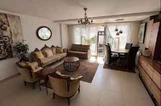 Reihenhaus kaufen in 72663 Großbettlingen, Modernisiertes Reihenhaus mit Dachgaube und hochwertiger Ausstattung – Ruhige Lage in Großbettlingen