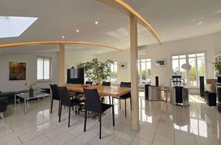 Wohnung kaufen in 40593 Benrath, „Signature Living in Bestlage von Benrath" – Exklusive Maisonette mit Dachterrasse - einfach klasse