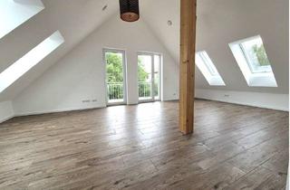 Wohnung mieten in Heimgartenstraße 11, 82110 Germering, Helle Dachgeschosswohnung mit EBK, Balkon, Duplex-Garage und Gartennutzung in ruhiger Lage von Germe