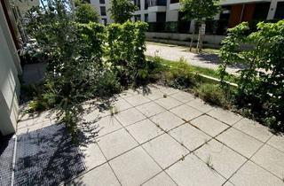 Wohnung mieten in Tabbertstraße, 12459 Oberschöneweide, Möblierte Single-Wohnung mit Terrasse und Spreeblick!