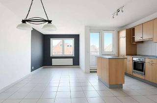 Wohnung mieten in Eisenbahnstraße 3/3, 72555 Metzingen, Charmante, lichtdurchflutete 3-Zimmer-Maisonette mit Loggia & TG – Metzingen zentral