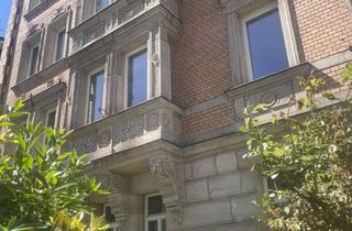 Wohnung mieten in 90408 Nürnberg, Renovierte 4-Zimmer-Altbau-Wohnung 1. OG mit Garage